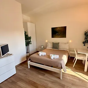Dom wakacyjny Loft Corso Trieste Free Parking & Kitchen, Bari